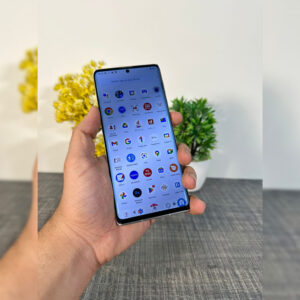  Aquos R6 Price in Pakistan