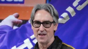 Mike Wolfe Passion Project: A Deep Dive Into the American Picker's Life, Career, and Legacy